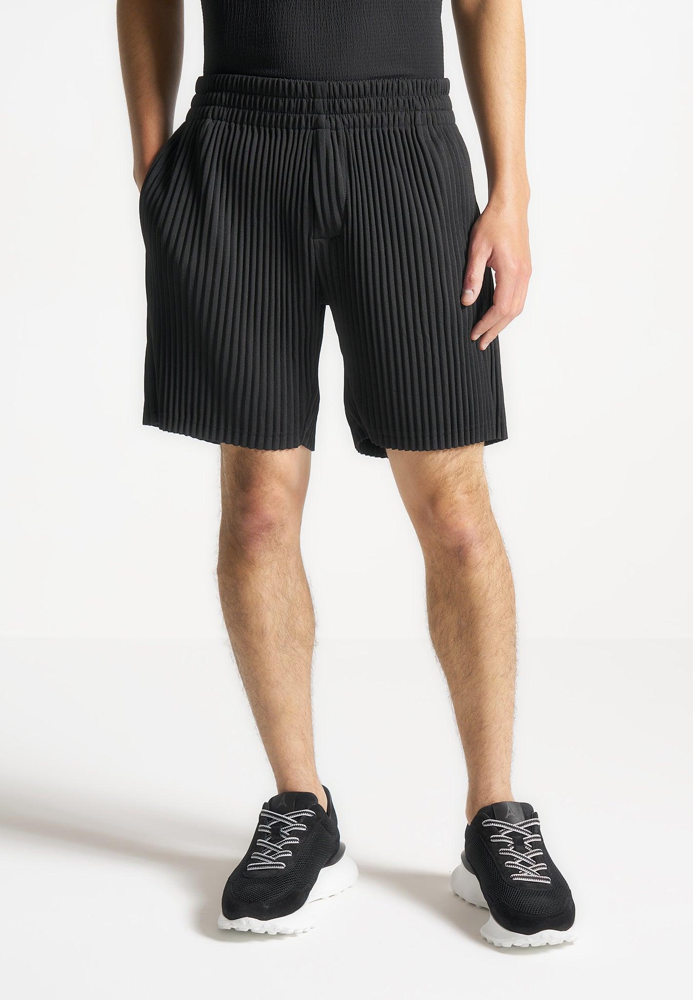 Pleated Shorts - Black Male Product Image