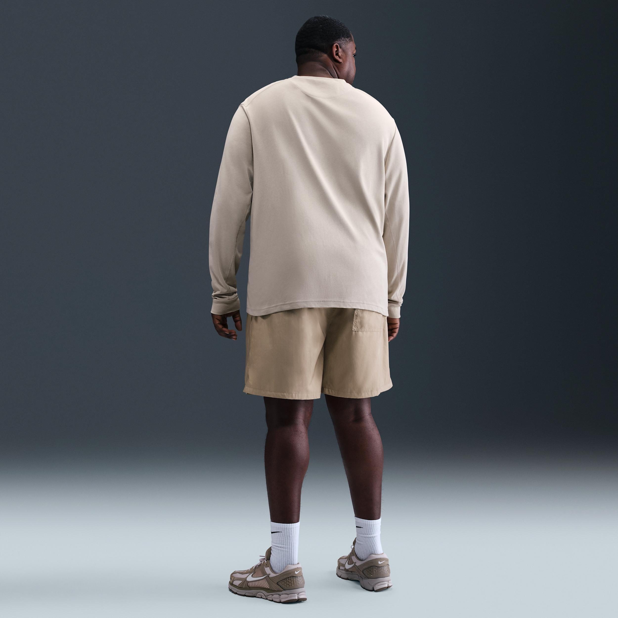 Nike Men's Club Flow Shorts Product Image
