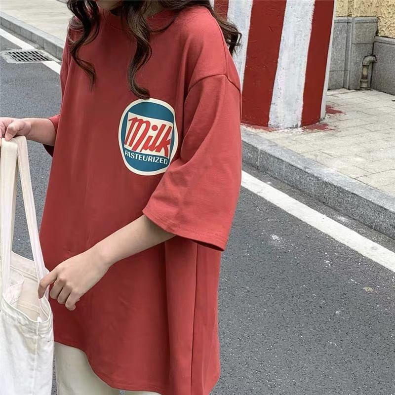 Elbow Sleeve Graphic Print Loose-Fit T-Shirt Product Image