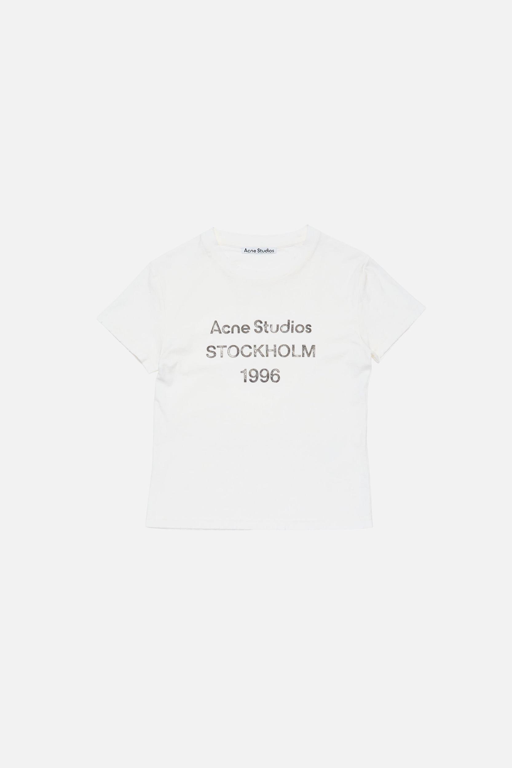 Logo T-shirt Product Image