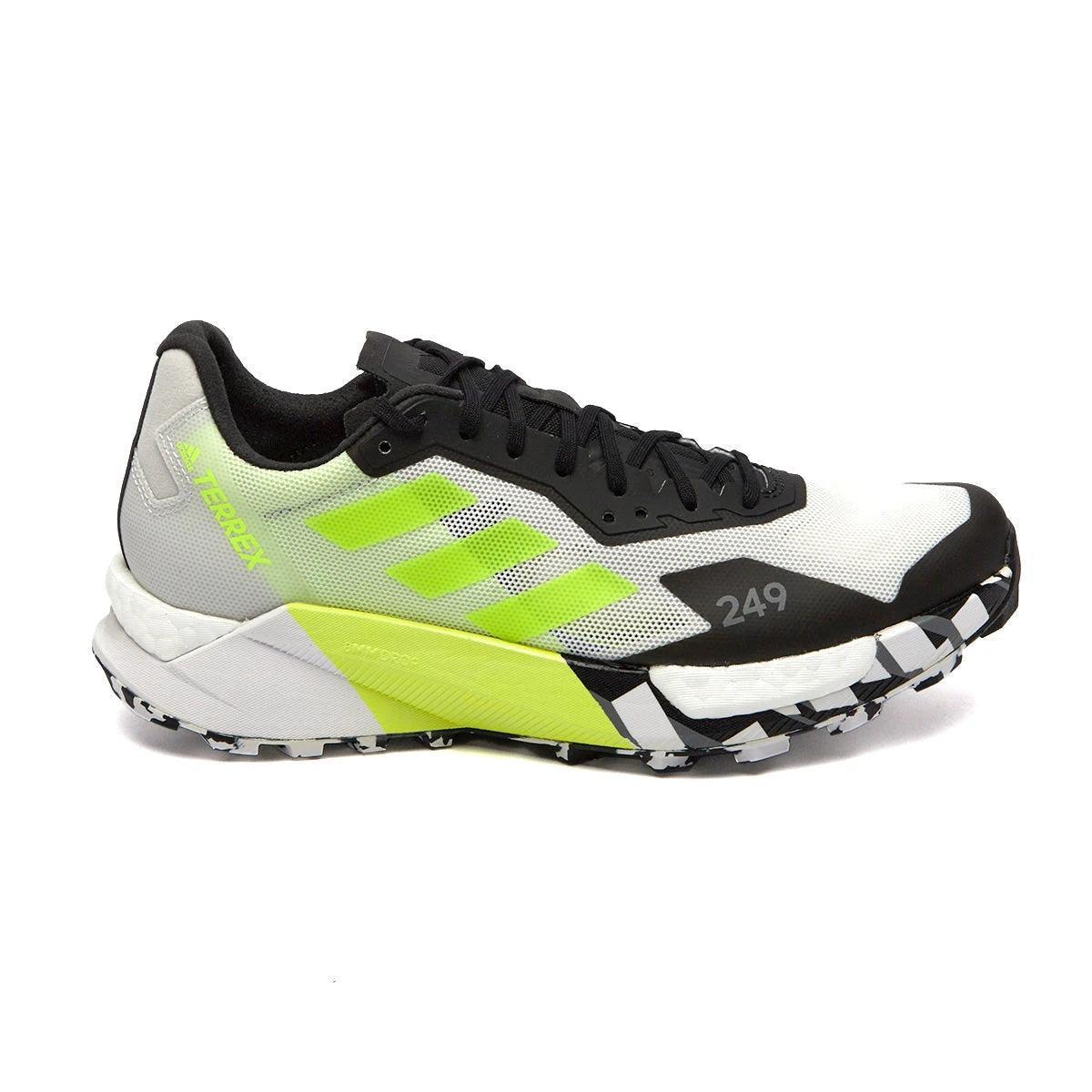 adidas Women's Ultraboost 22 HEAT.RDY Shoes Product Image