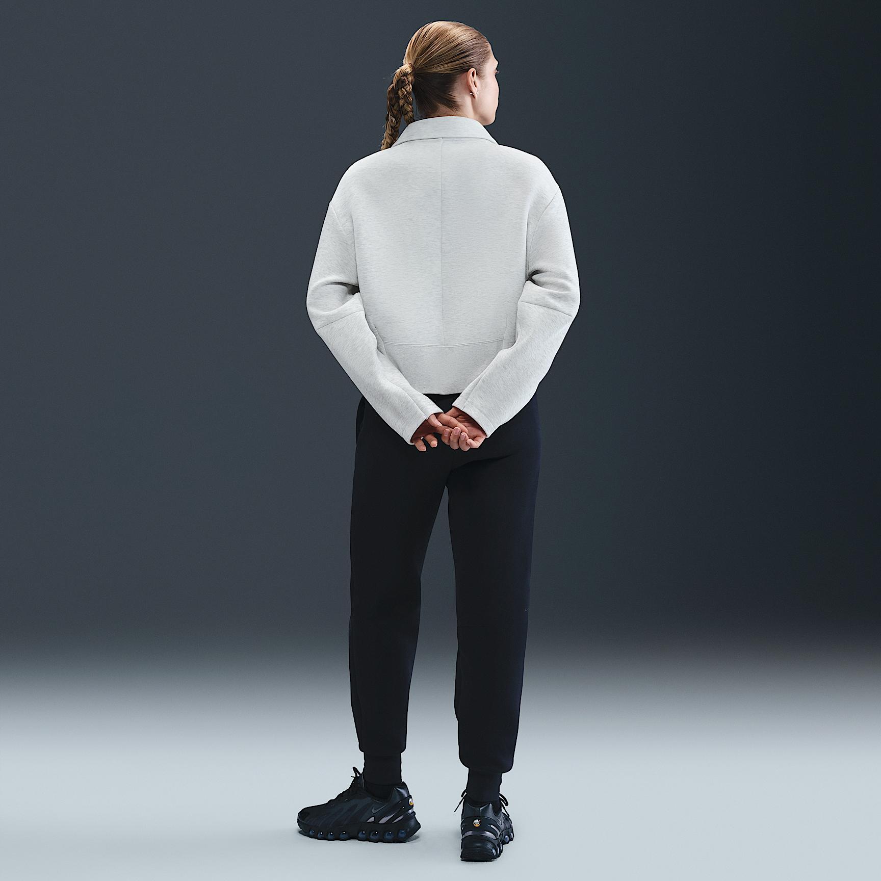 Women's Nike Sportswear Tech Fleece Tailored Jacket Product Image