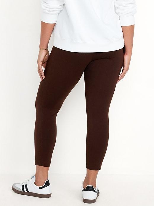 High-Waisted Side-Pocket 7/8 Leggings Product Image