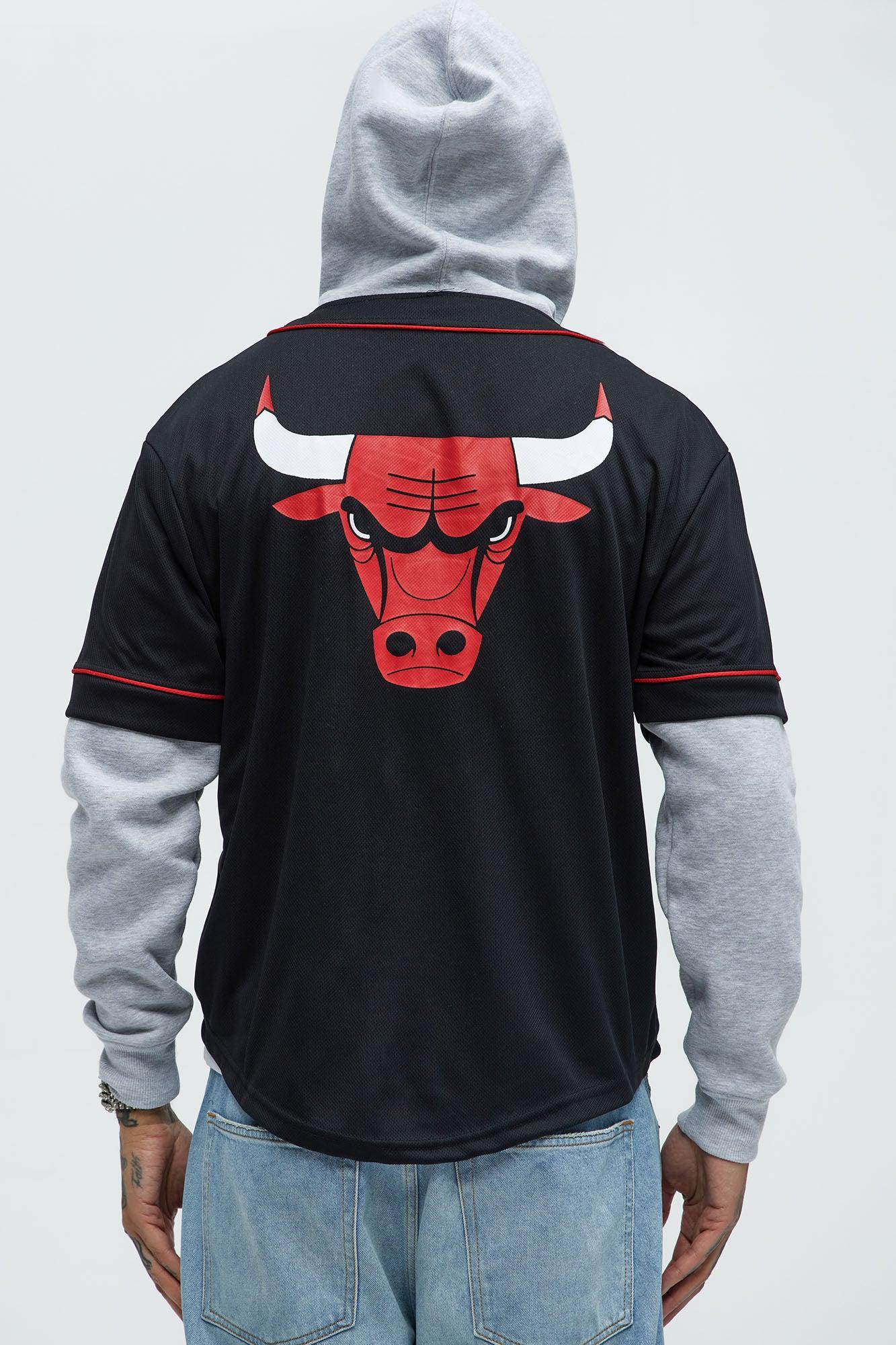 Bulls Clean Up Button Hoodie - Black Product Image