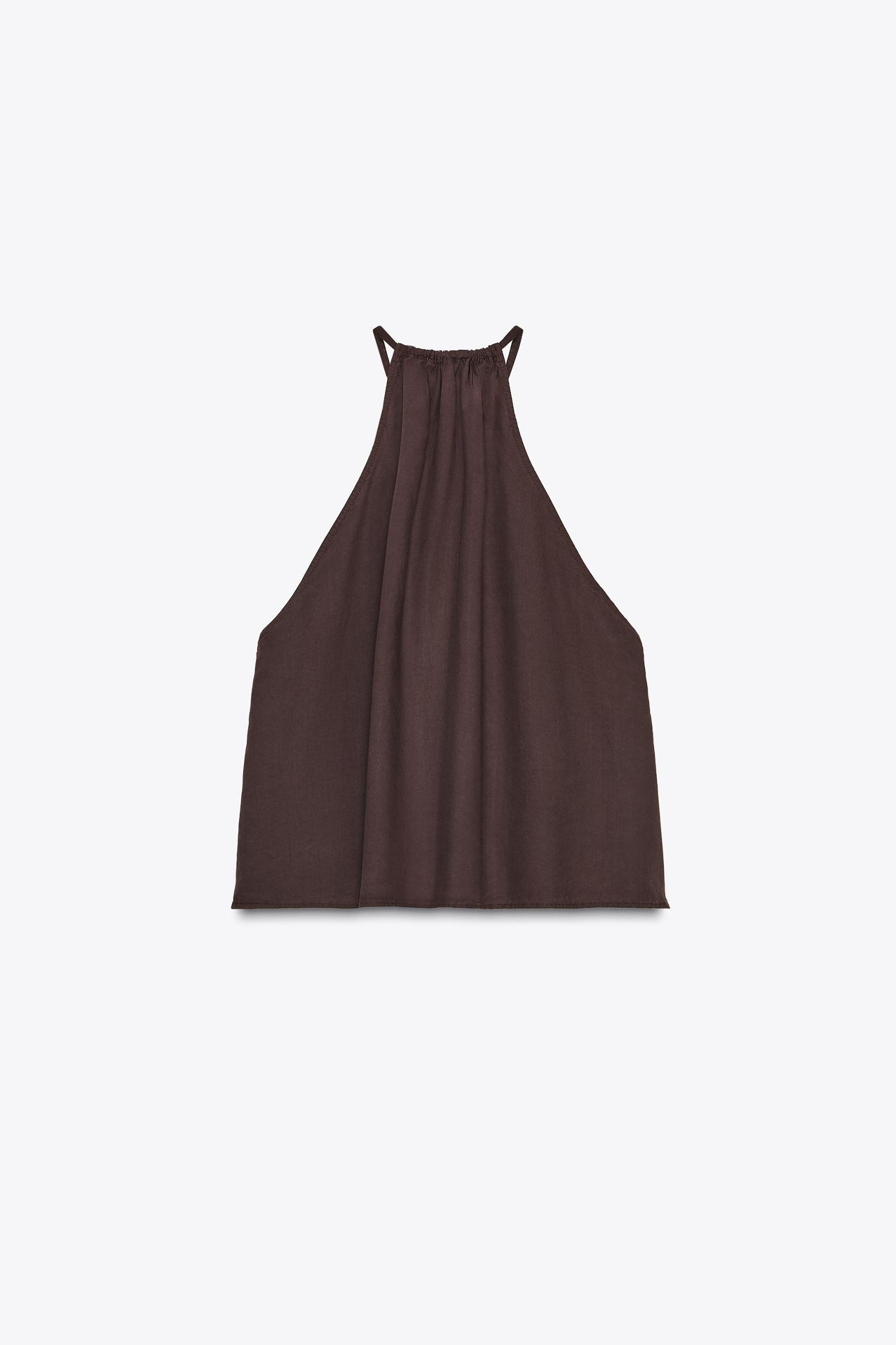 FLOWY HALTER TOP Product Image