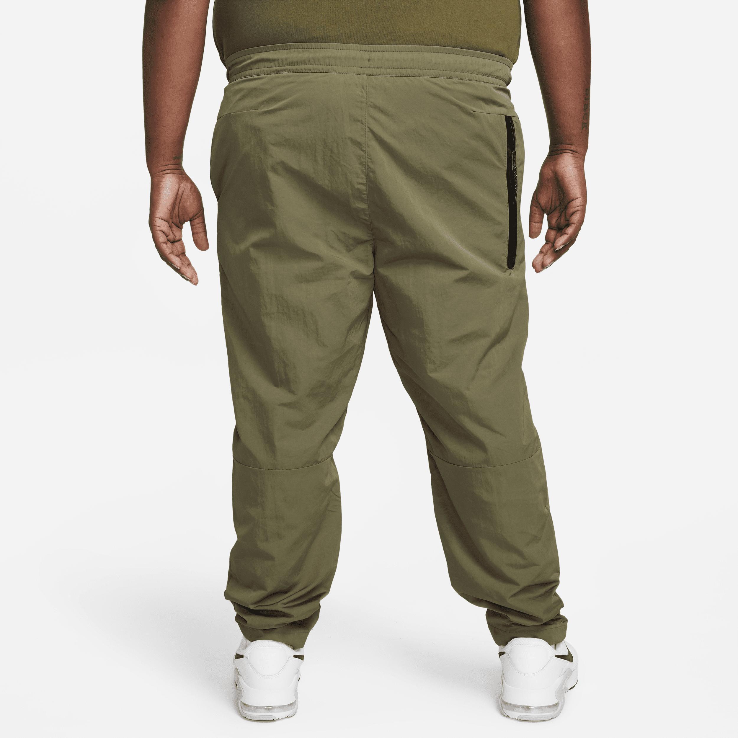 Nike Sportswear Tech Essentials Men's lined Commuter Pants Product Image