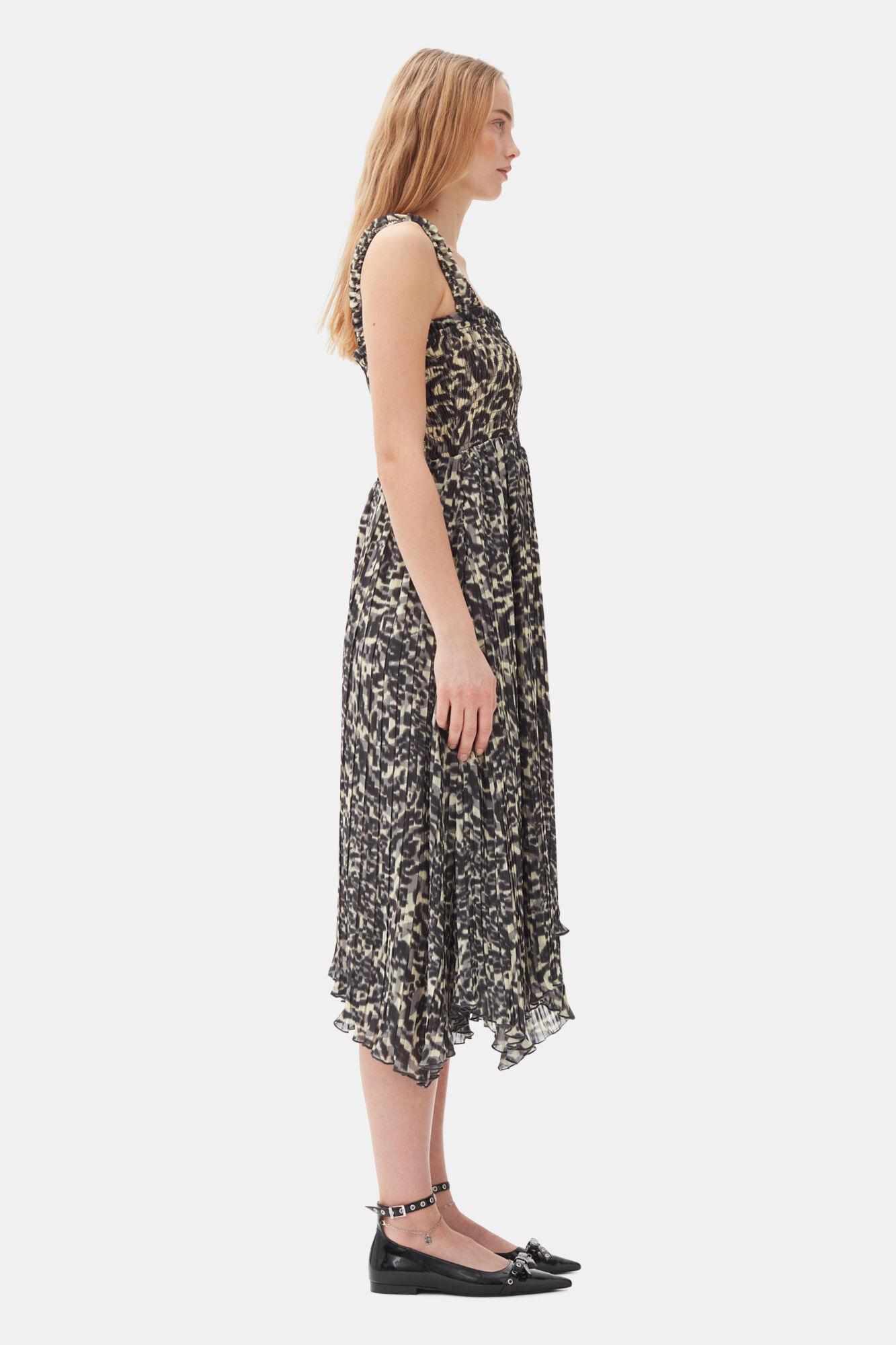Printed Pleated Georgette Smock Midi Dress Product Image