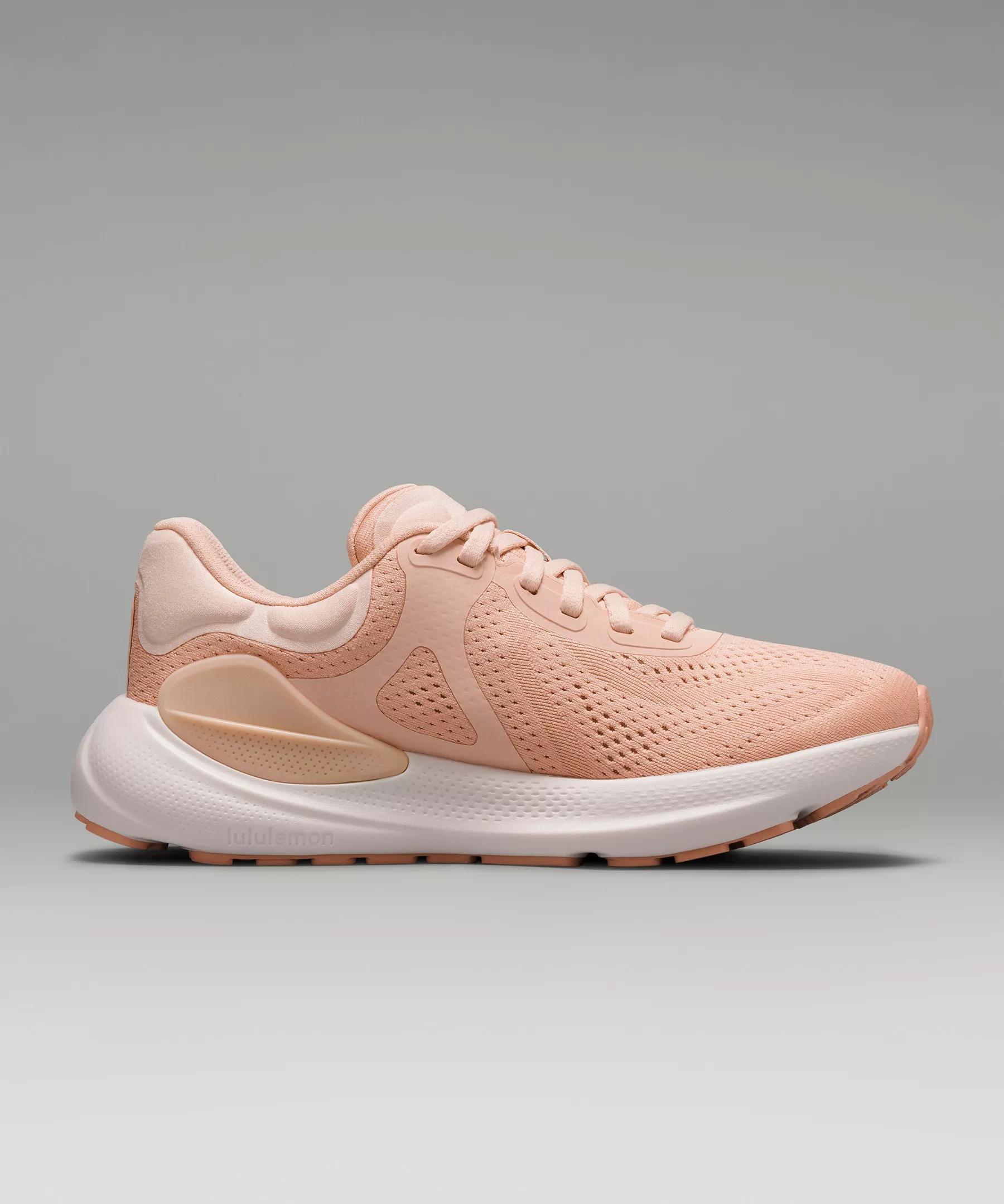 Women's Beyondfeel Running Shoe Product Image