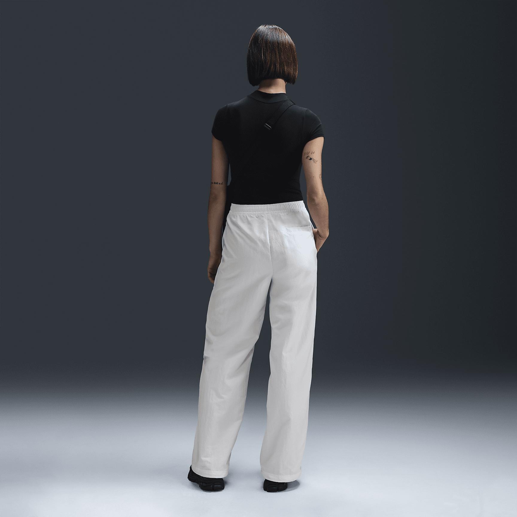 Nike Sportswear Everything Wovens Women's Mid-Rise Open-Hem Pants Product Image
