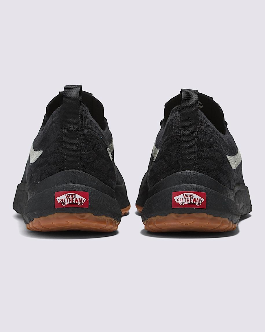 Vans | UltraRange VR3 Black/Pirate Black Shoes Product Image
