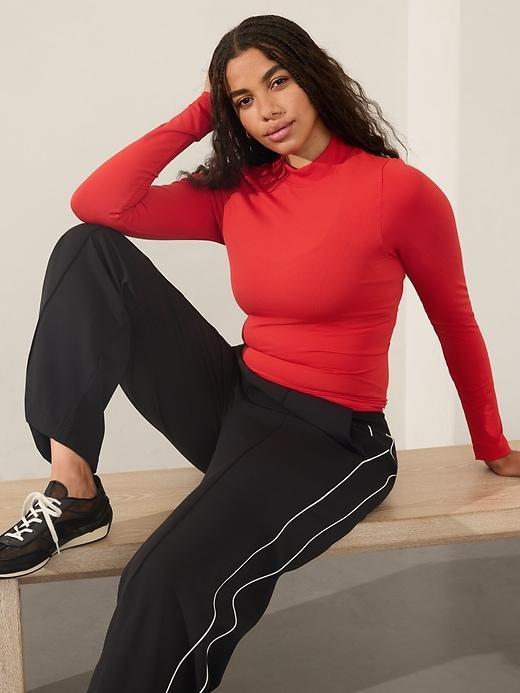 Renew Seamless Mock Neck Top Product Image