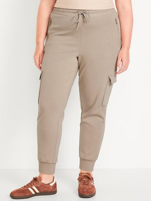 High-Waisted Dynamic Fleece Cargo Joggers Product Image