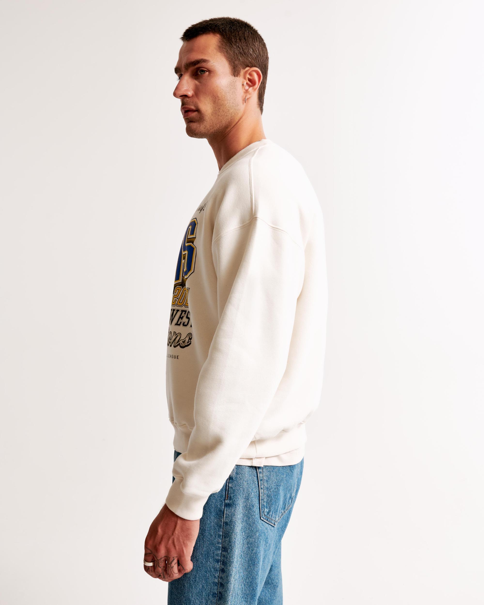 Minnesota Vikings Graphic Crew Sweatshirt Product Image