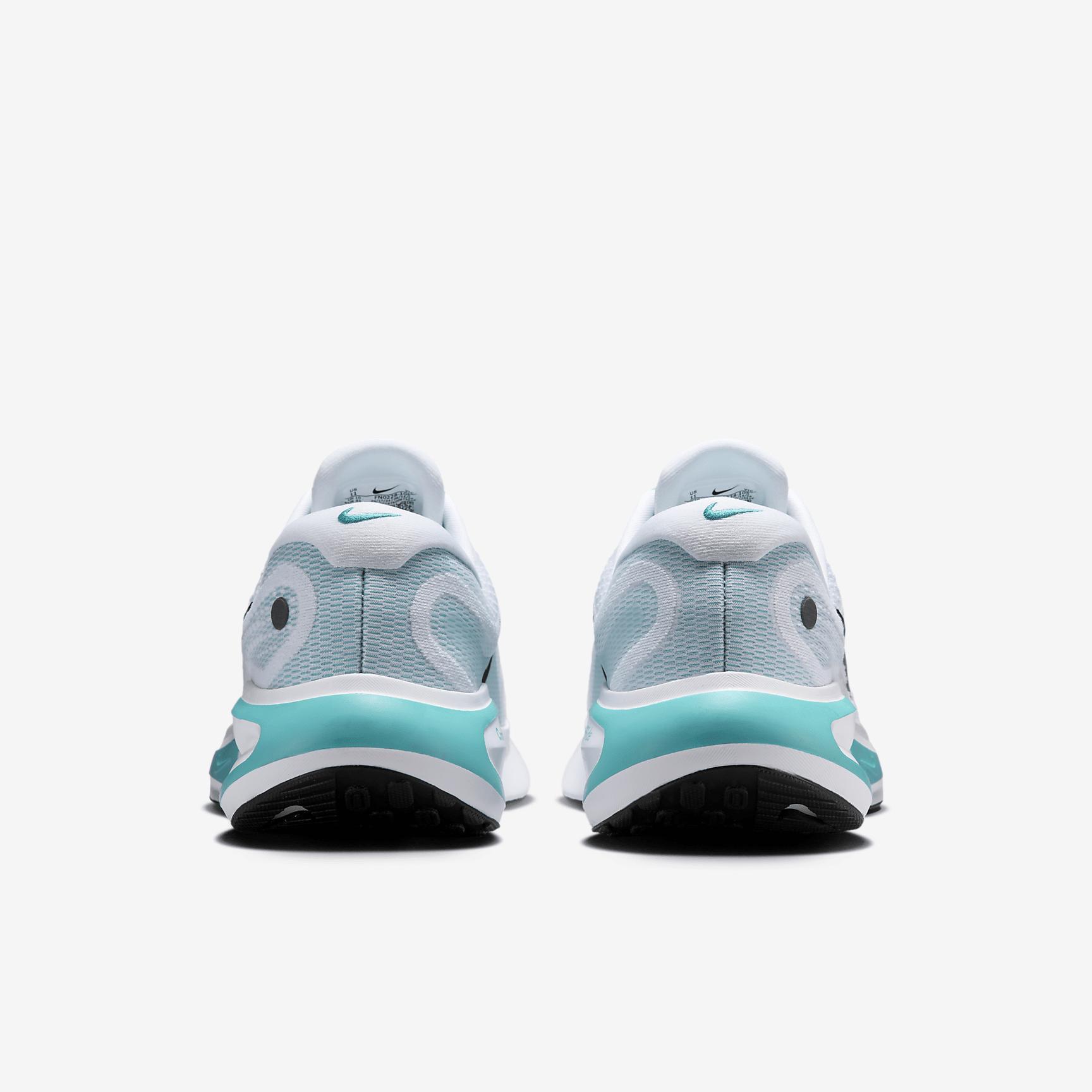 Nike Journey Run Men's Road Running Shoes Product Image