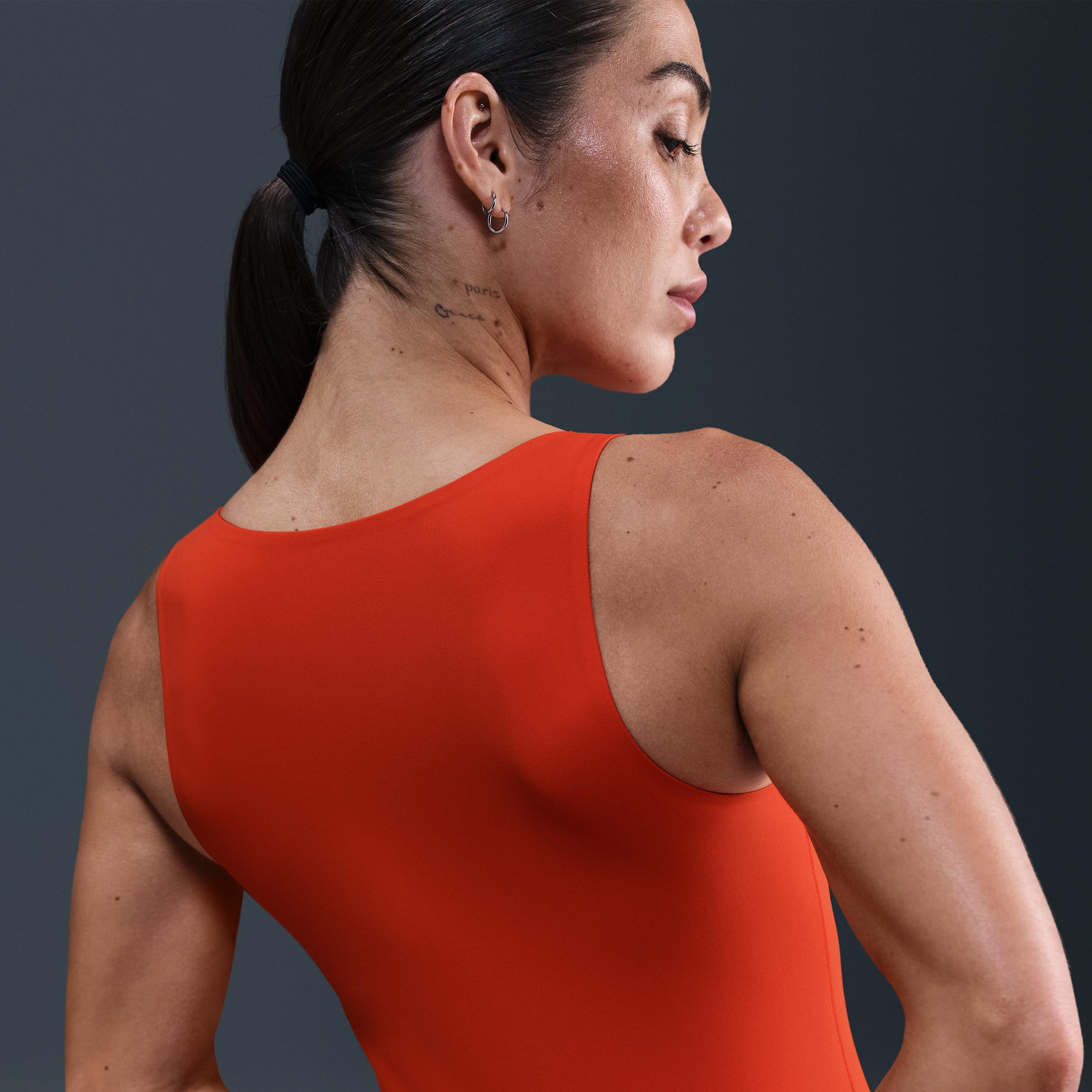 Nike Form Women's Tank Top Product Image