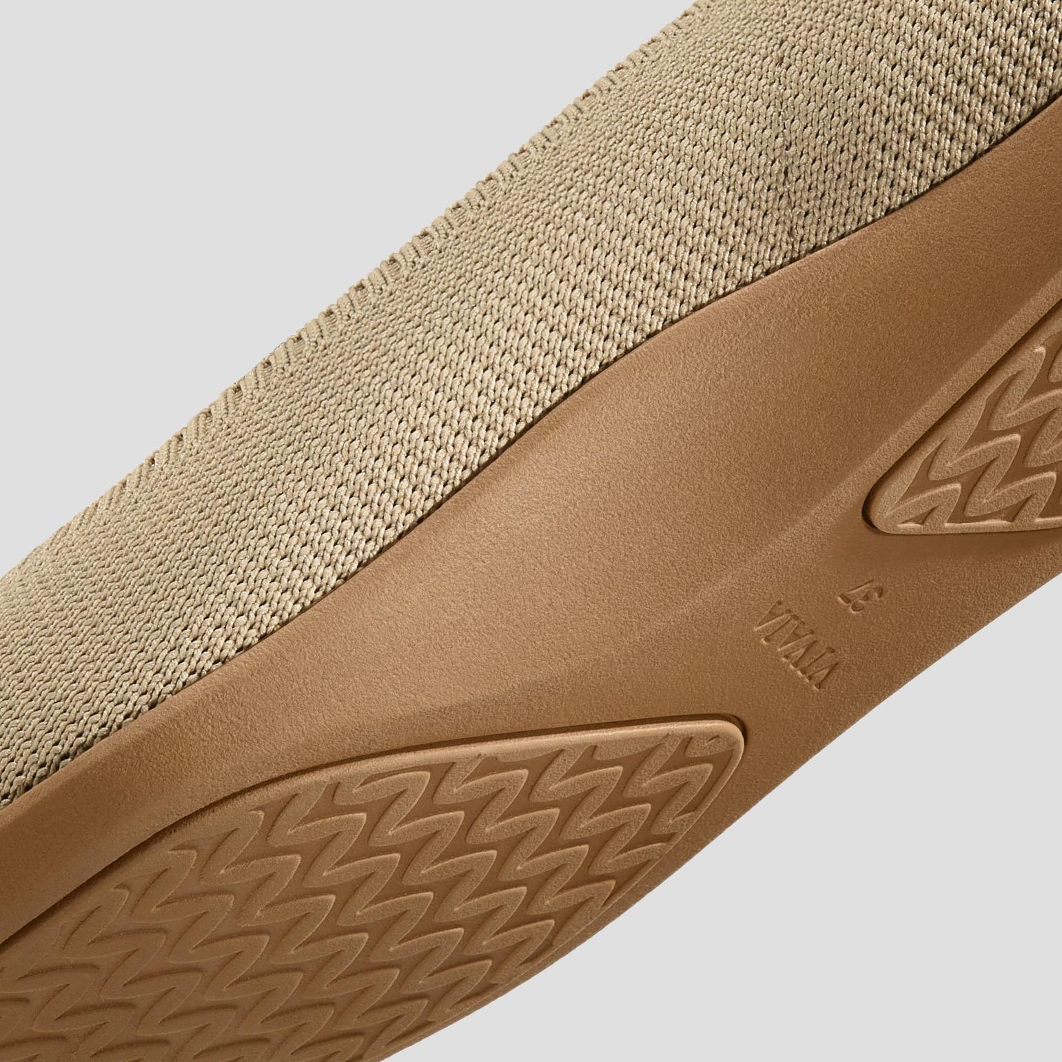 Lightweight Pointed-Ballet Flats (Aria Walker) Product Image