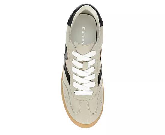 Madden Girl Womens Giia Sneaker Product Image