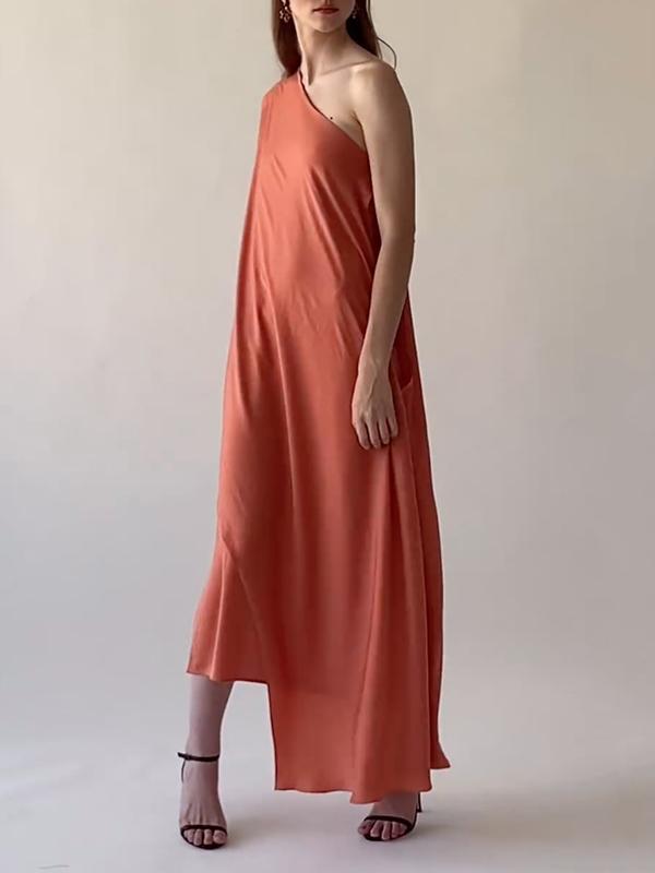 Loose Asymmetric Solid Color One-Shoulder Maxi Dresses Product Image