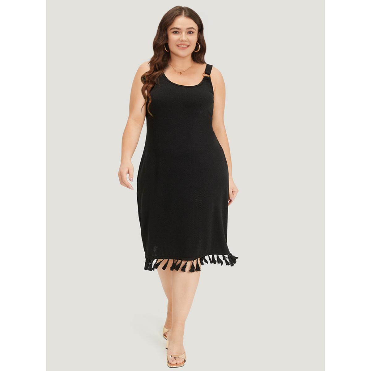 Plus Size Plain Tassel Trim Adjustable Straps Cami Dress Black Women Glamour Adjustable Straps Spaghetti Strap Sleeveless Curvy Midi Dress BloomChic 26/4X Product Image