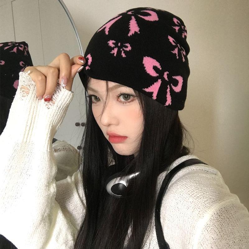 Bow Knit Beanie Product Image