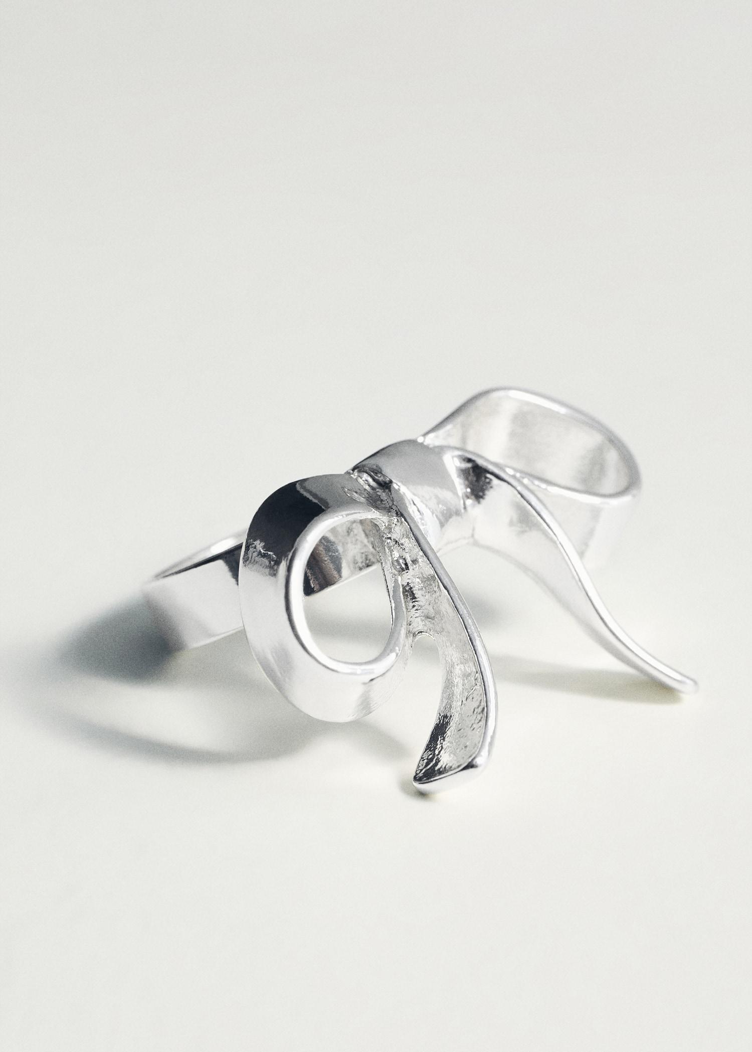 Bow ring - Women | MANGO USA Product Image
