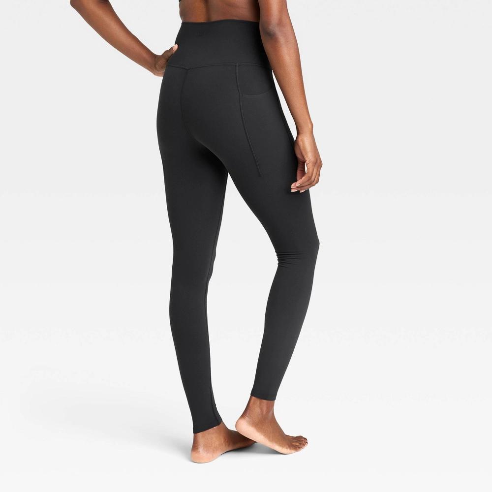 Womens Everyday Soft Ultra High-Rise Pocketed Leggings - All In Motion Black 2X: Moisture Wicking, UPF 50+ Product Image