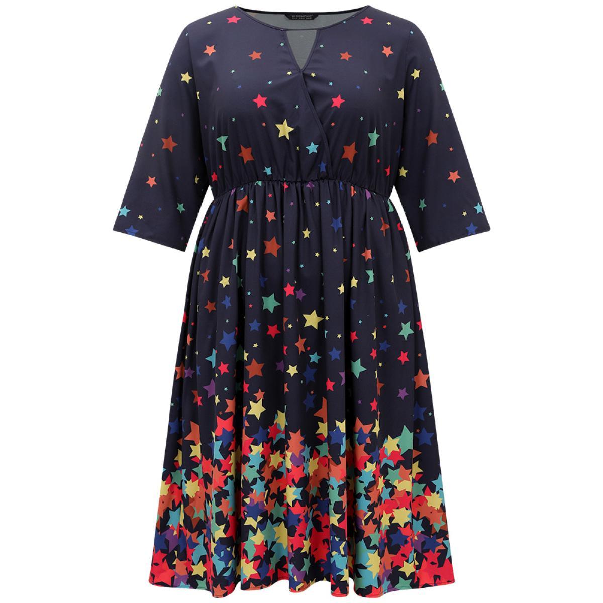 Plus Size Star Print Keyhole Pocket Elastic Waist Dress Indigo Women Elegant Printed Keyhole Cut-Out Elbow-length sleeve Curvy Midi Dress BloomChic 22-24/3X Product Image