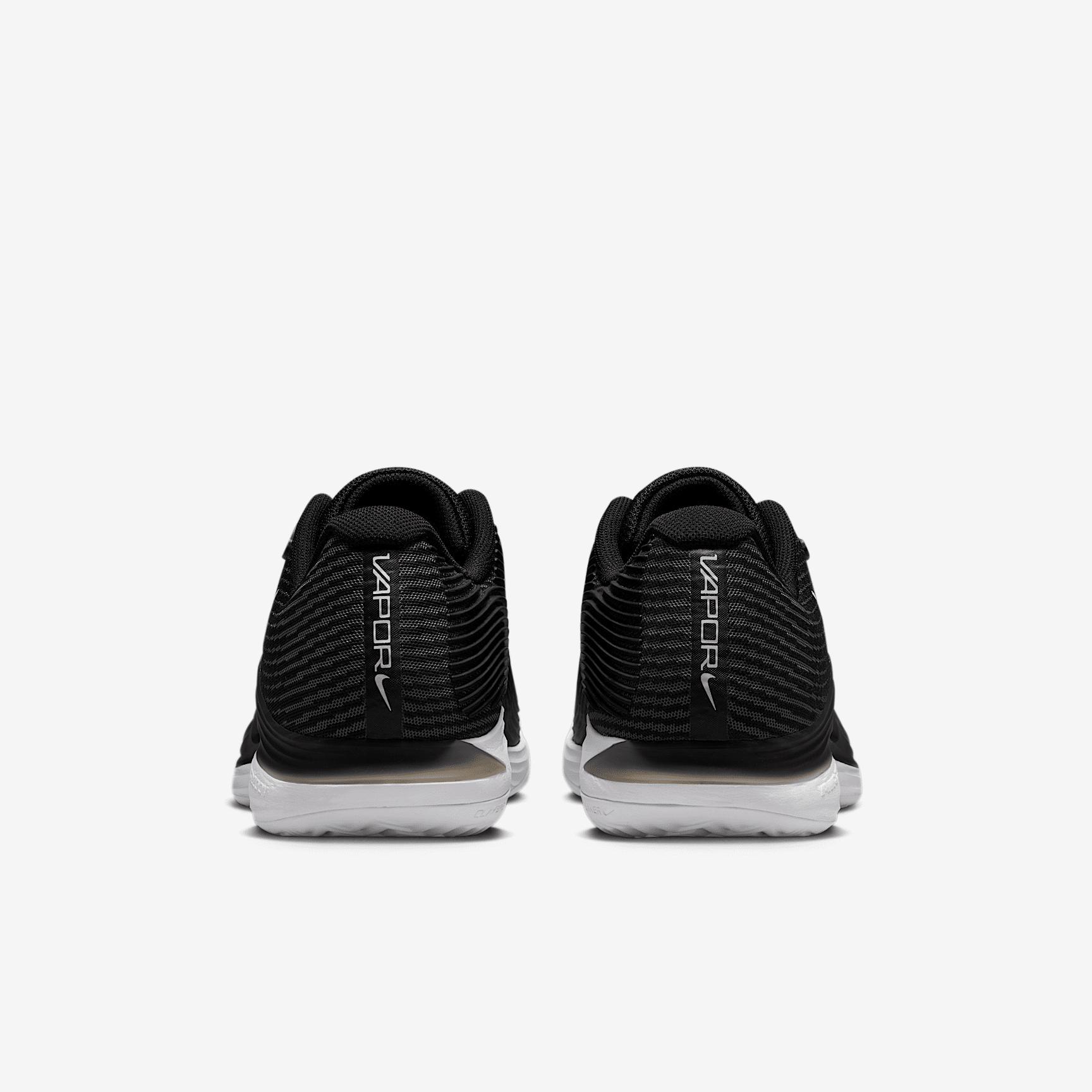 Nike Vapor 12 Men's Clay Court Tennis Shoes Product Image