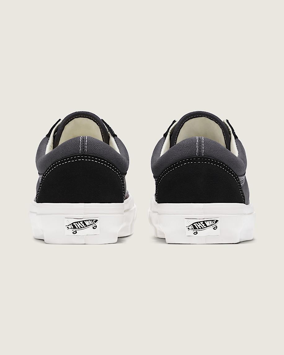Premium Old Skool Shoe in Grey / Marshmallow White| Vans US Product Image