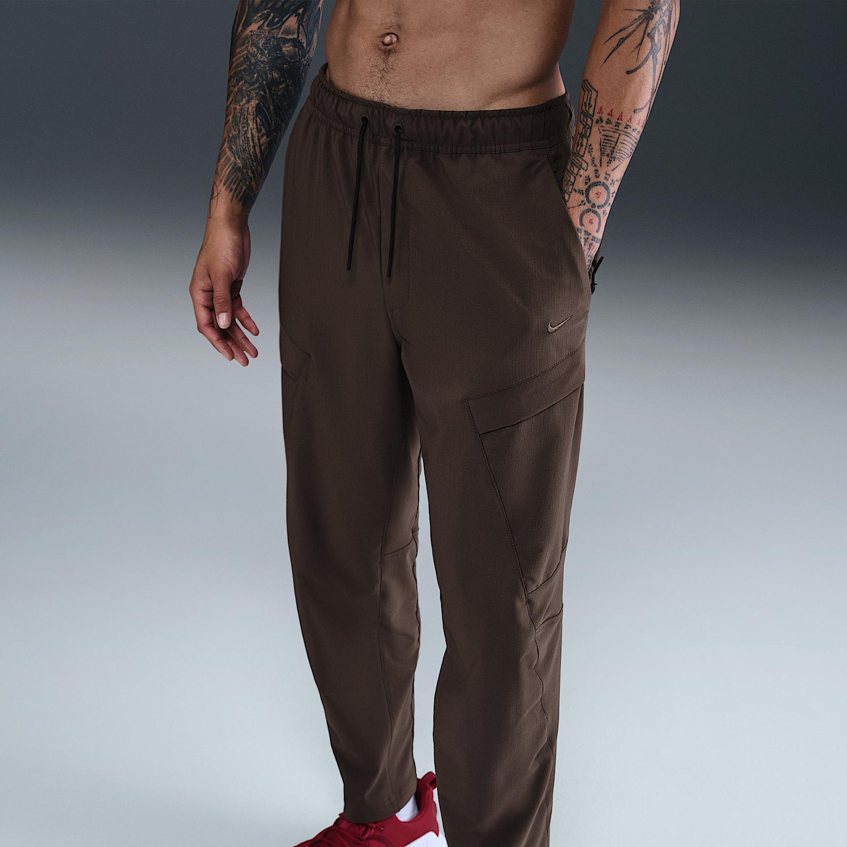 Nike Men's Unlimited Dri-FIT Versatile Cargo Pants Product Image