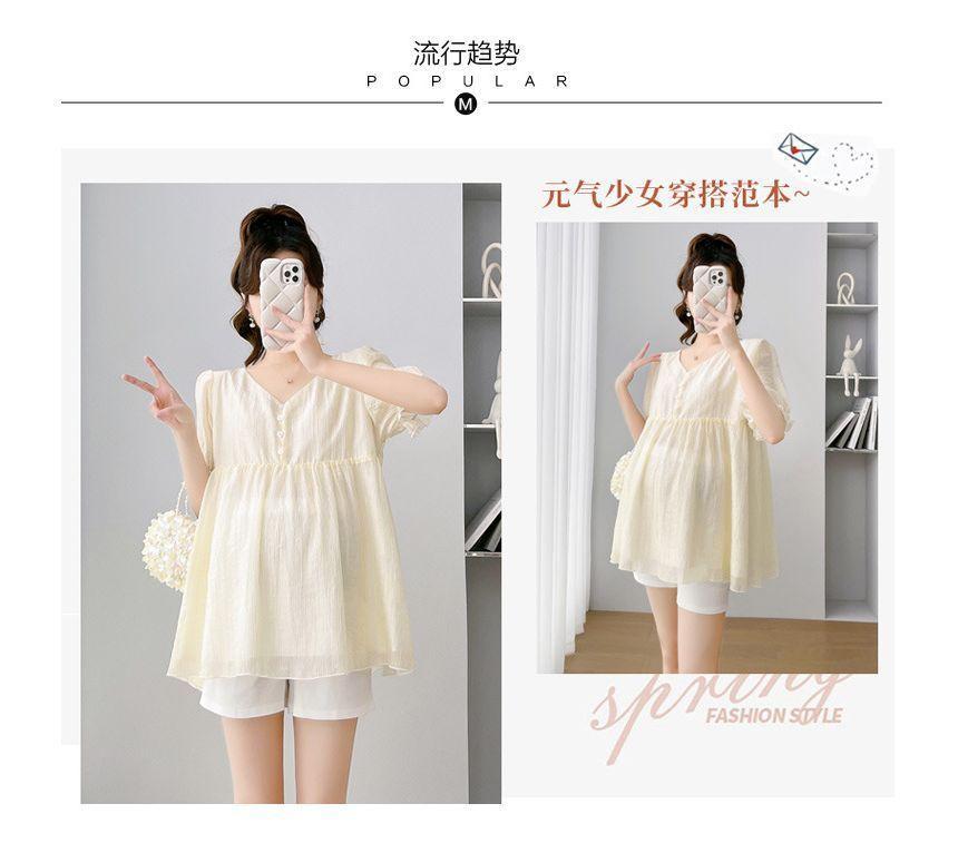 Maternity Puff-Sleeve V-Neck Plain Blouse / Shorts Product Image