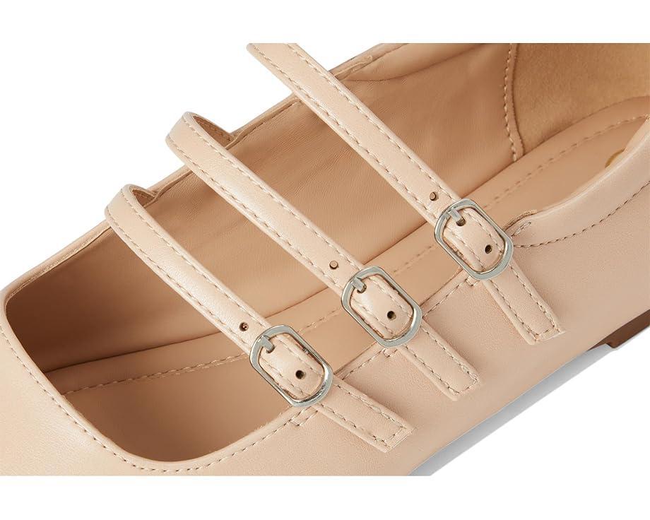 Carrie Flat Product Image