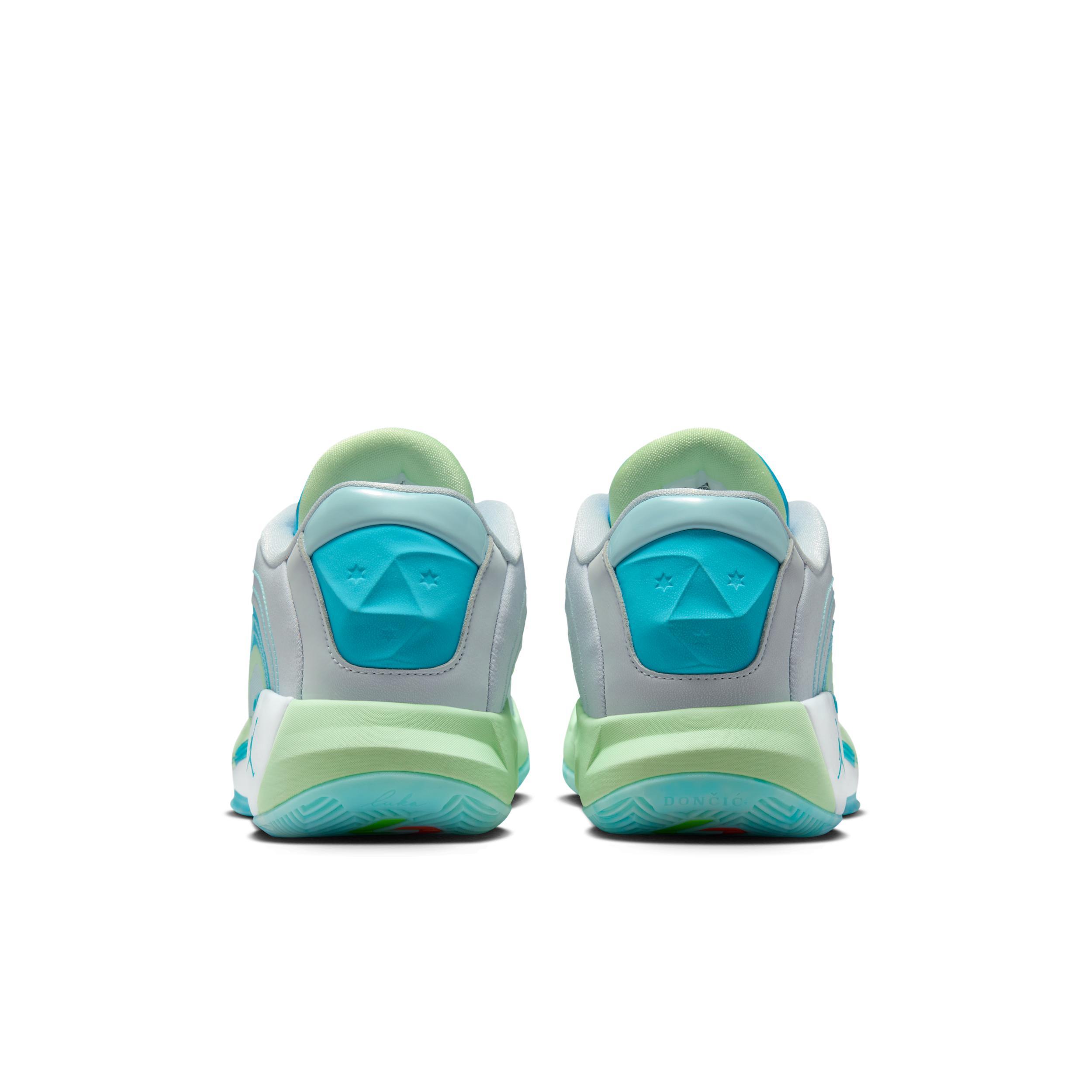 Nike Men's Luka 4 "Navigator" Basketball Shoes Product Image