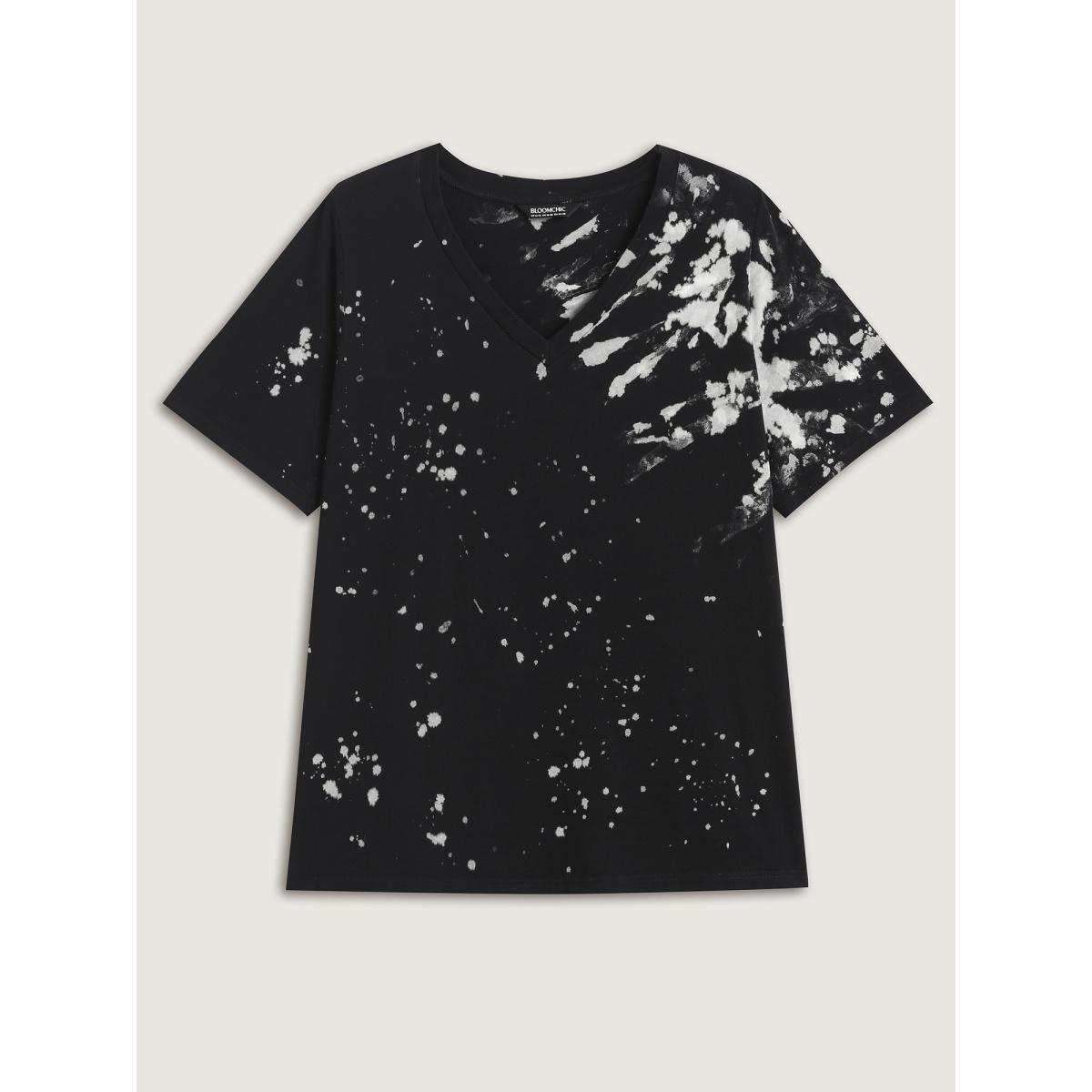 Plus Size Cotton Tie-Dye Stretchy V-Neck T-Shirt Black Women Non V-neck Everyday-Casual T-shirts BloomChic 18-20/2X Product Image