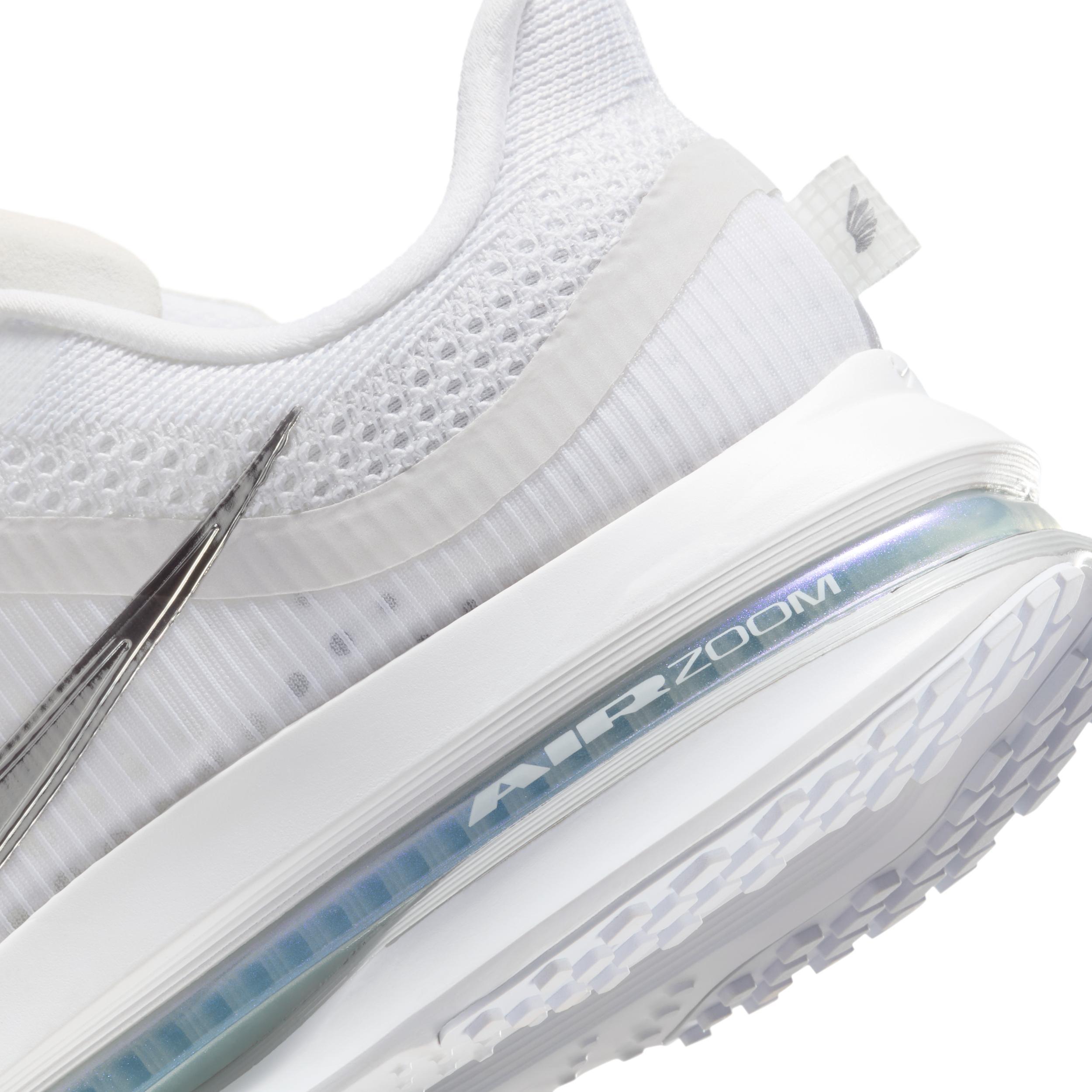 Nike Women's Pegasus Premium Road Running Shoes Product Image