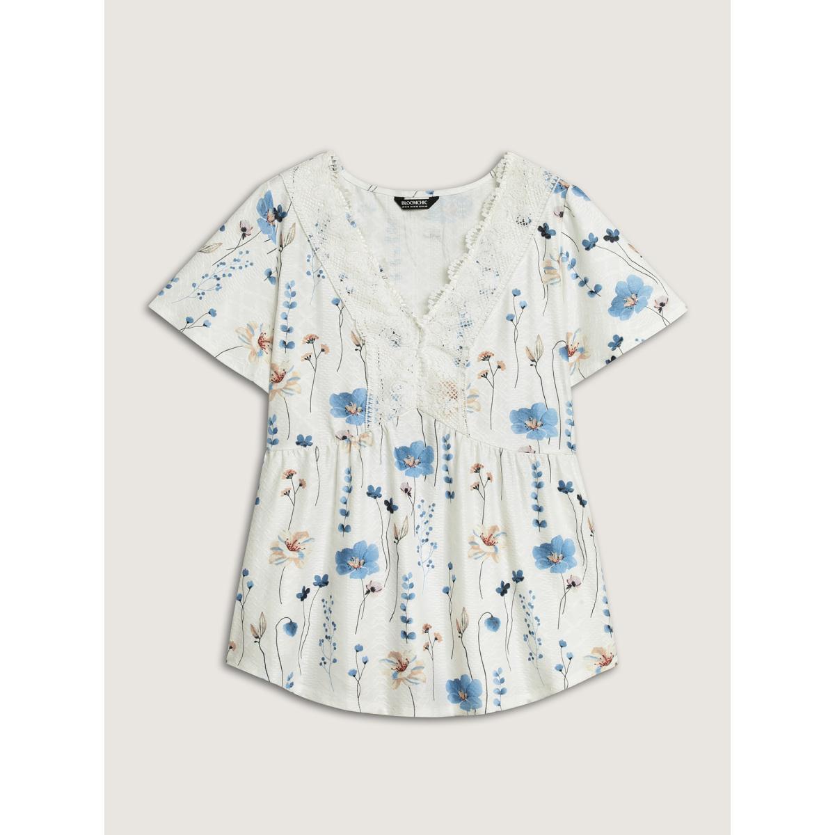 Plus Size Floral Lace-Trimmed Textured Babydoll Top Originalwhite Women V-neck Everyday-Elegant T-shirts BloomChic 18-20/2X Product Image