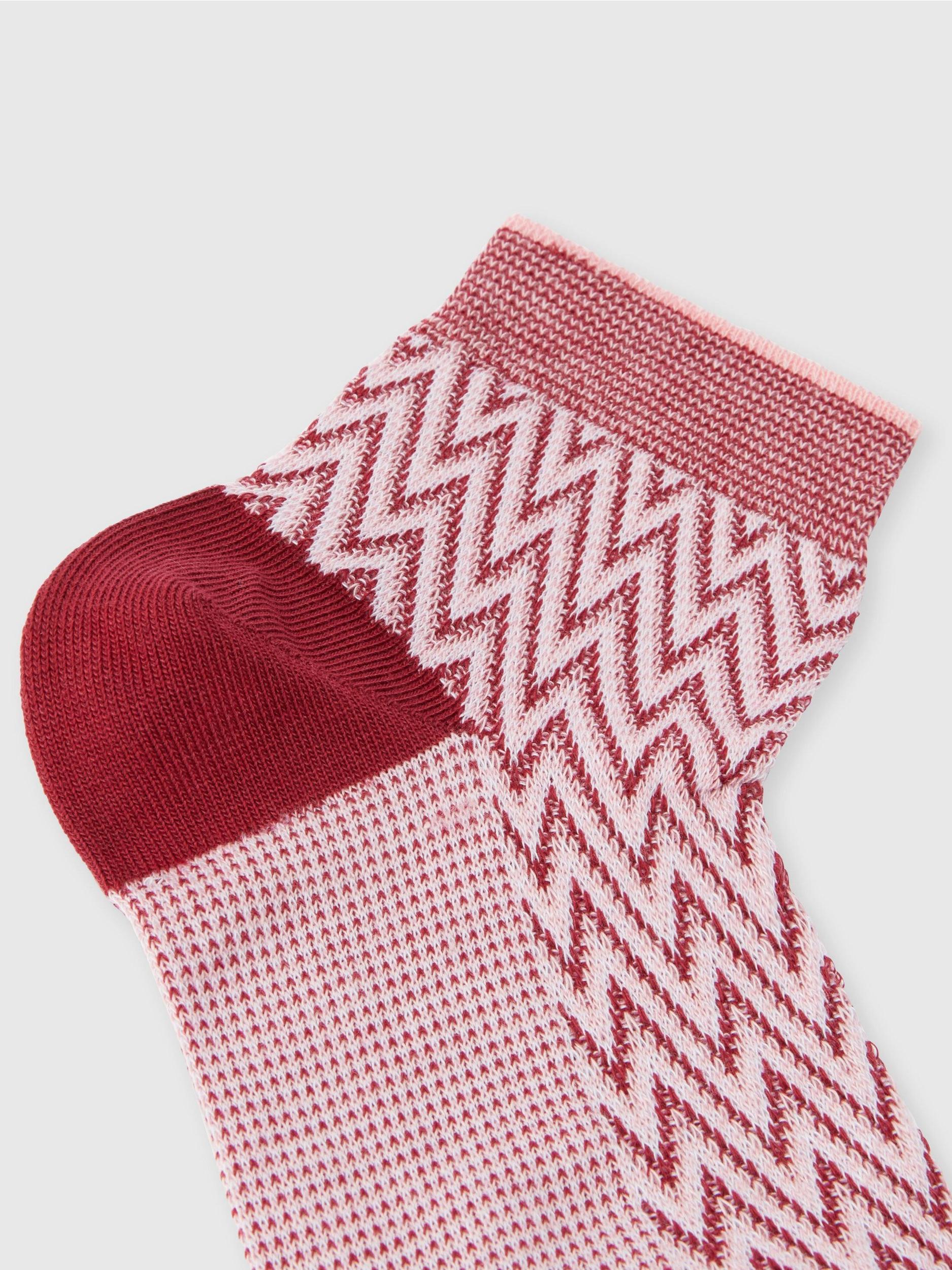 Short zig zag cotton socks Product Image