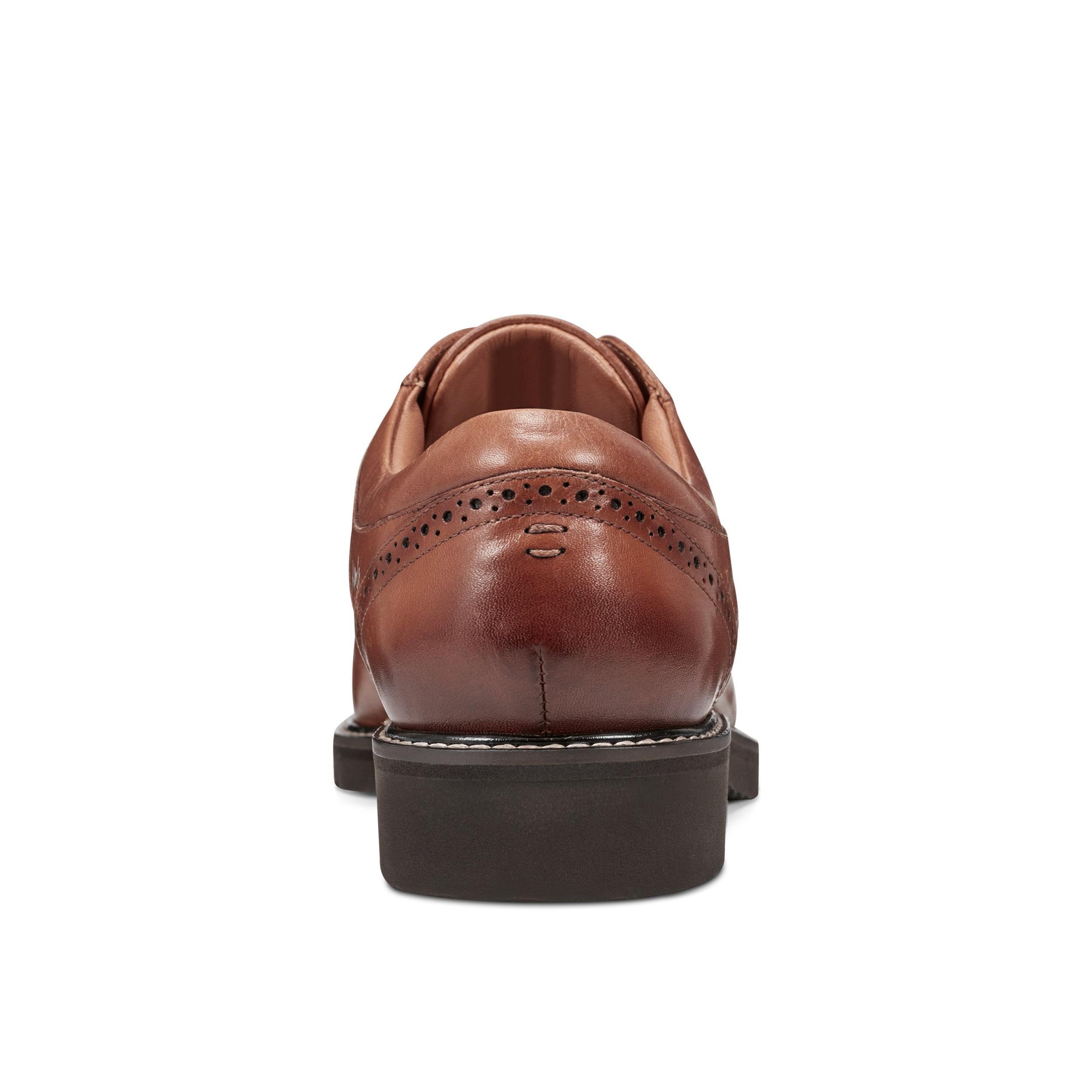 Men's Fallo Dress Lace-up Almond Toe Oxfords Product Image