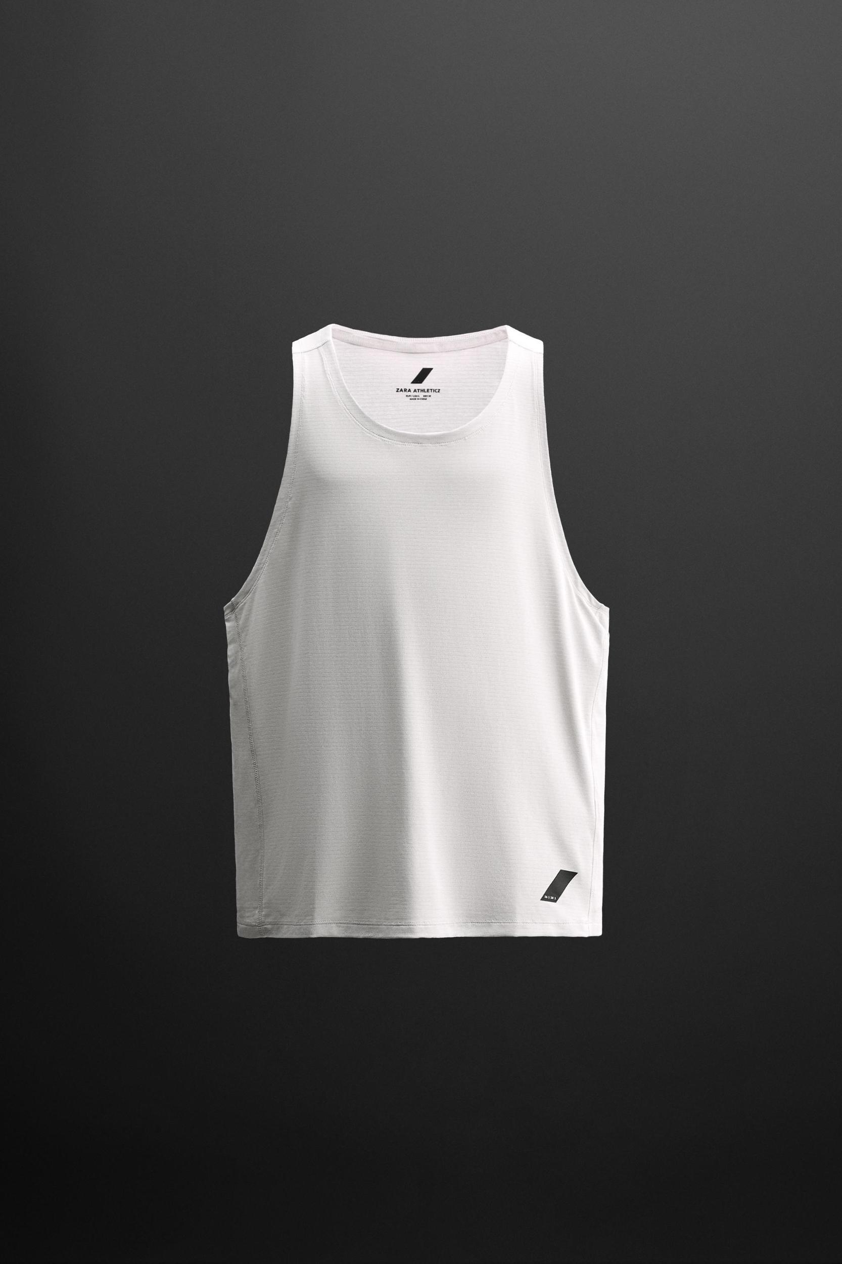 LIGHTWEIGHT TECHNICAL TANK TOP Product Image