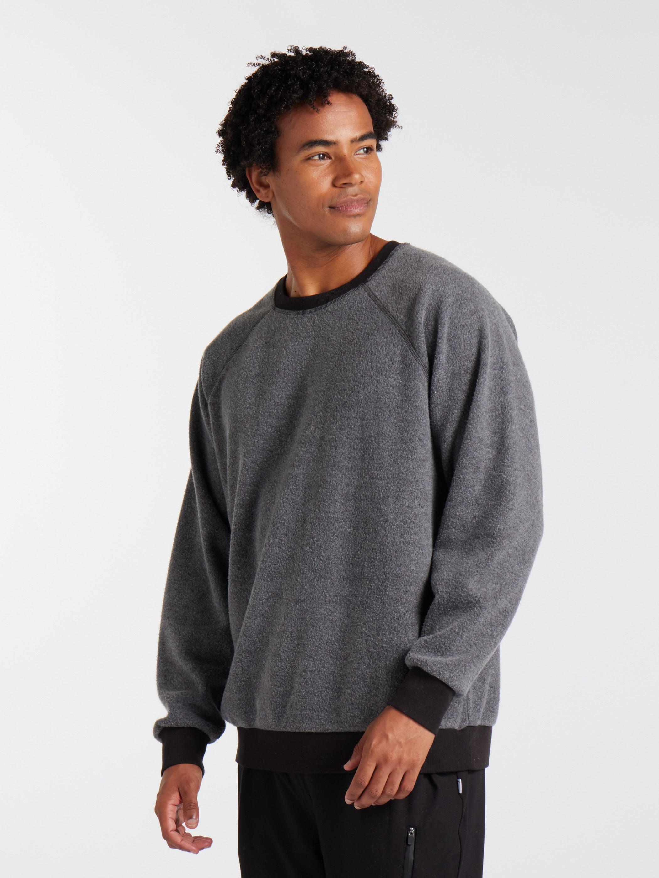 Men's BlanketBlend™ Crewneck Male Product Image