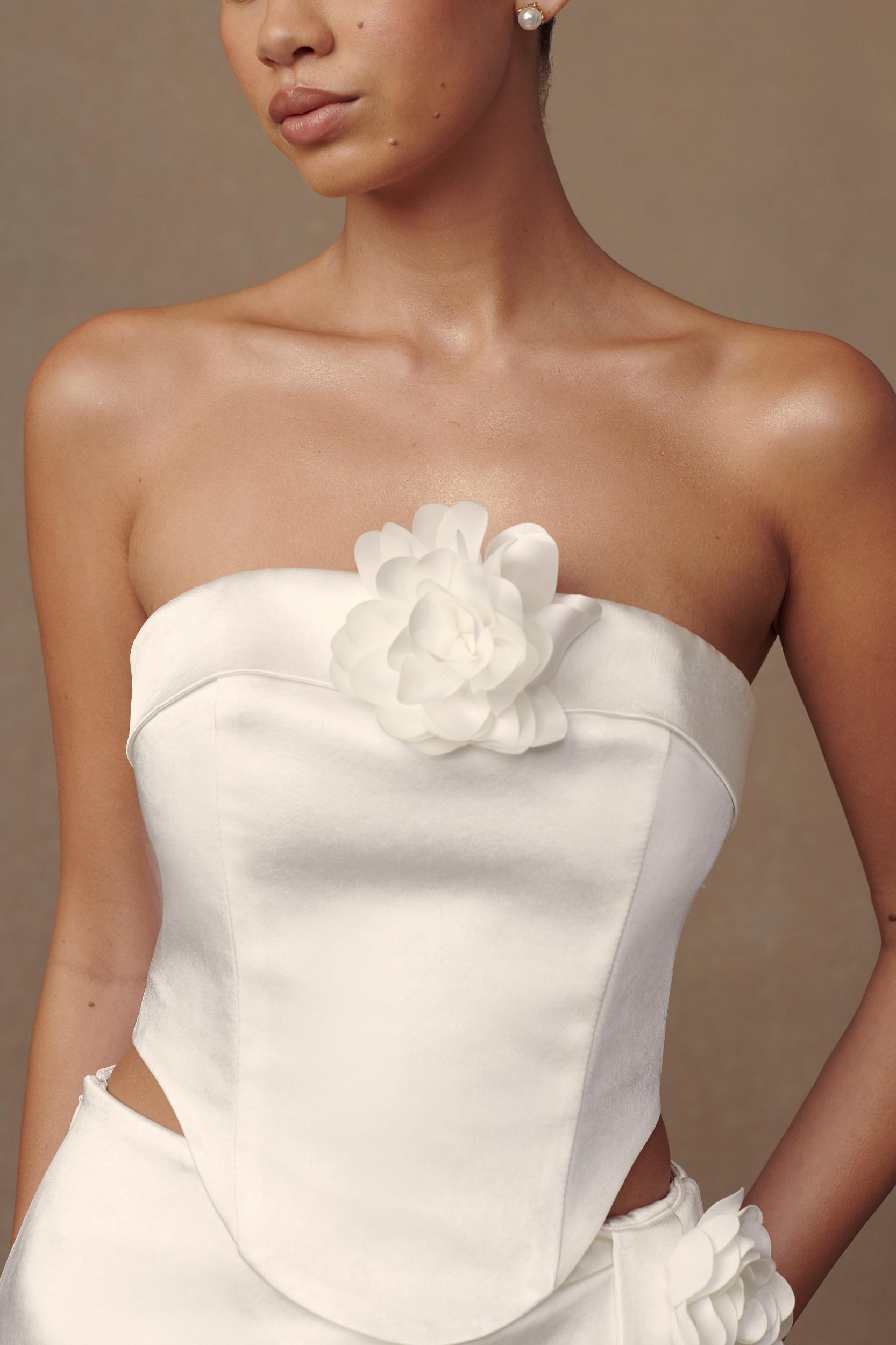 Margot Strapless Rose Corset - White Product Image