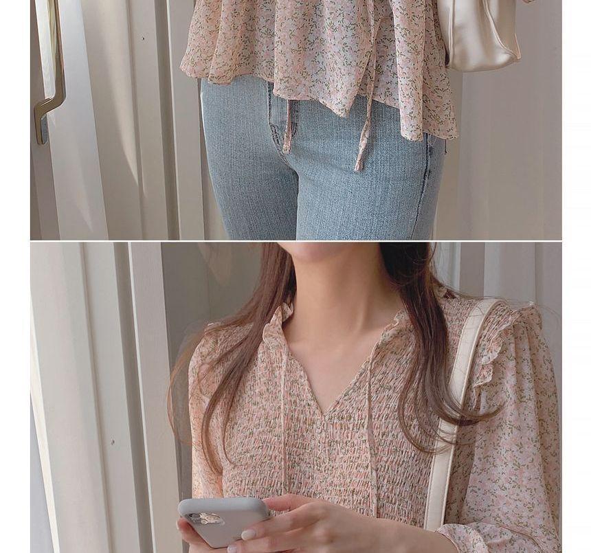 Floral Chiffon Blouse Product Image