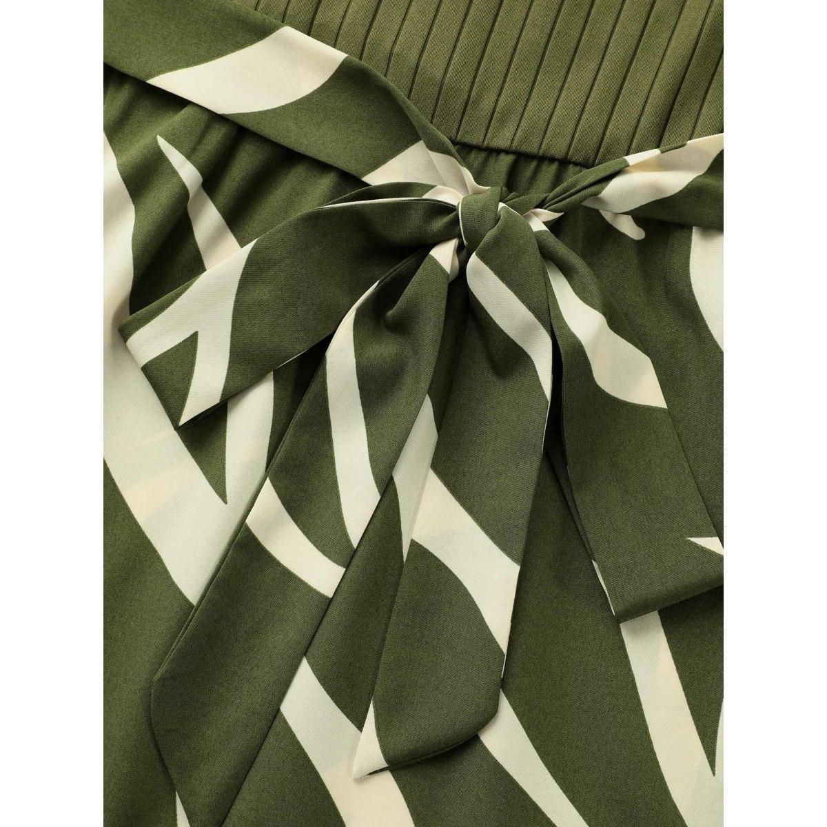 Plus Size Geometric Texture Patchwork Belted Dress ArmyGreen Women Elegant Texture Round Neck Elbow-length sleeve Curvy BloomChic 18-20/2X Product Image