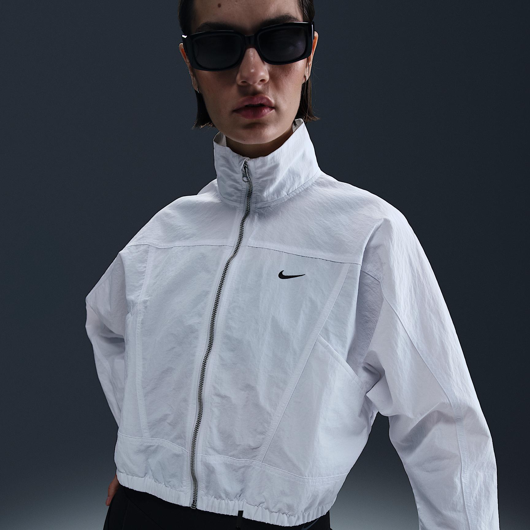 Nike Sportswear Everything Wovens Women's Oversized Repel UV Protection Jacket Product Image