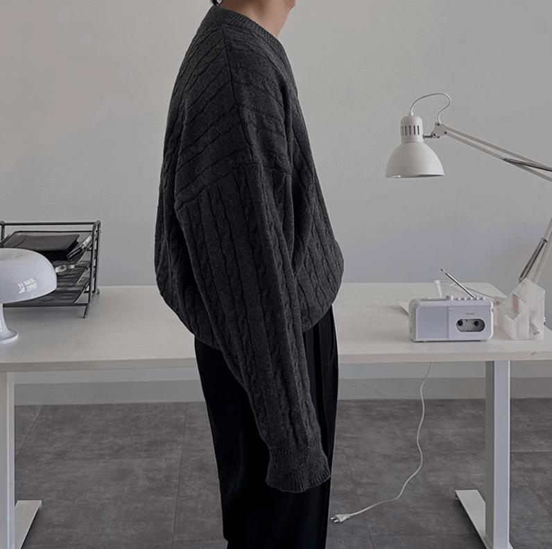 RT No. 12023 TWIST KNIT V-NECK SWEATER Product Image