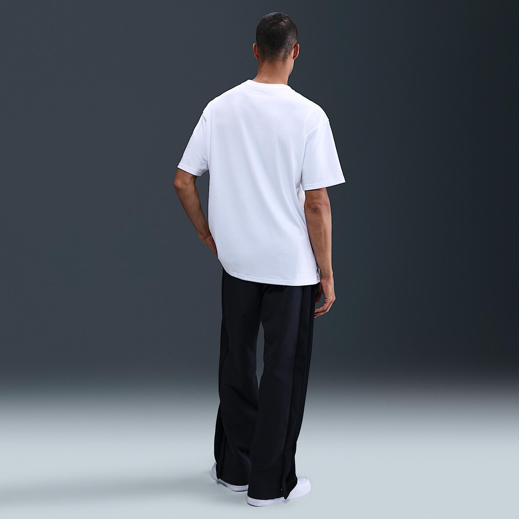 Kobe Men's Dri-FIT Basketball T-Shirt Product Image