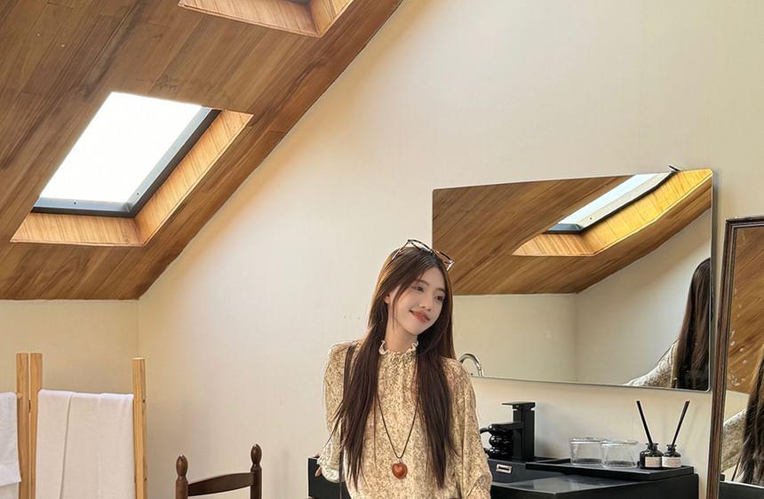 V-Neck Plain Sweater / Long-Sleeve Lace Top / High Waist Print Maxi A-Line Skirt Product Image