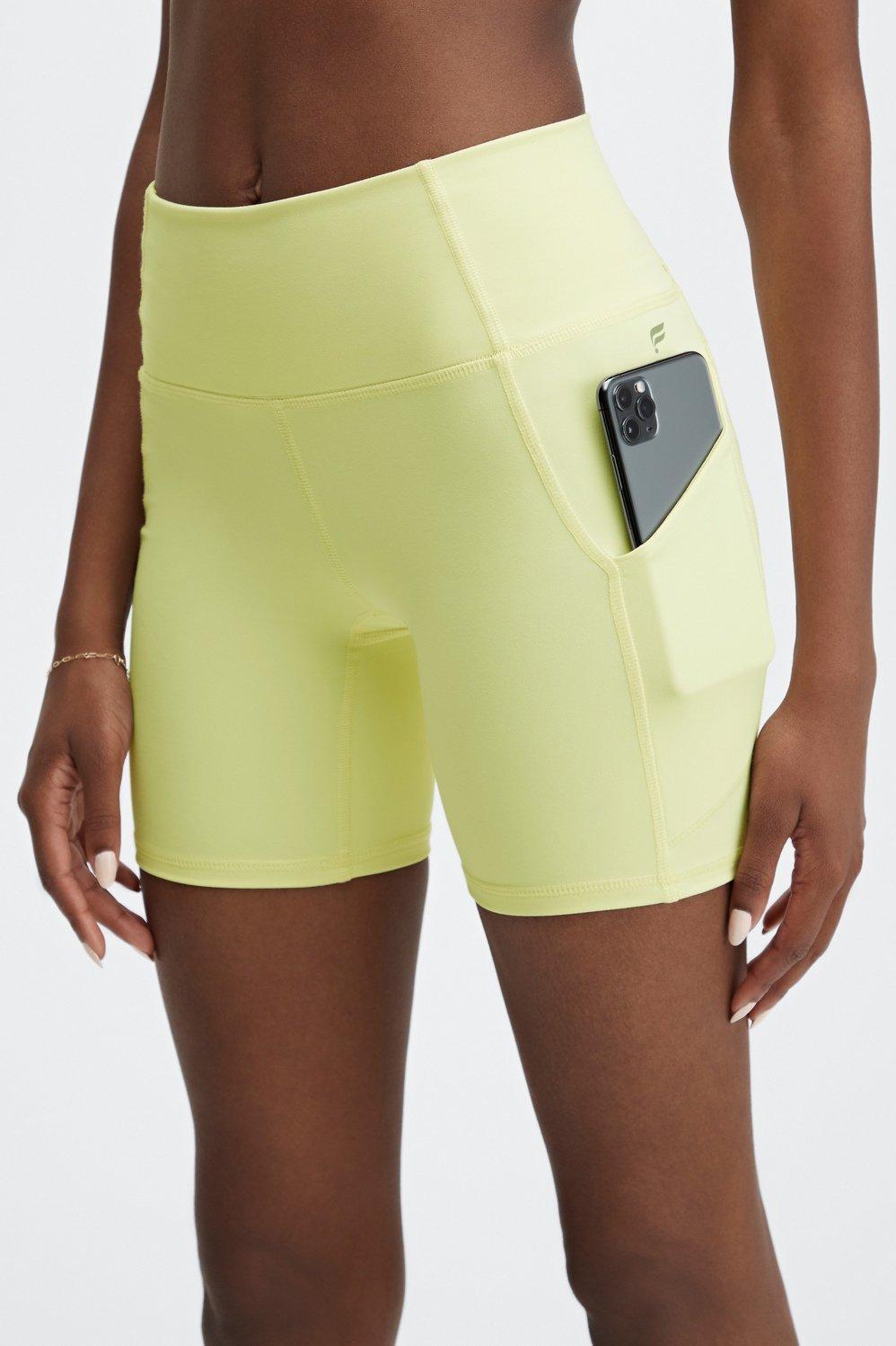 Fabletics Oasis High-Waisted 6 Short Womens yellow plus Size 4X Product Image