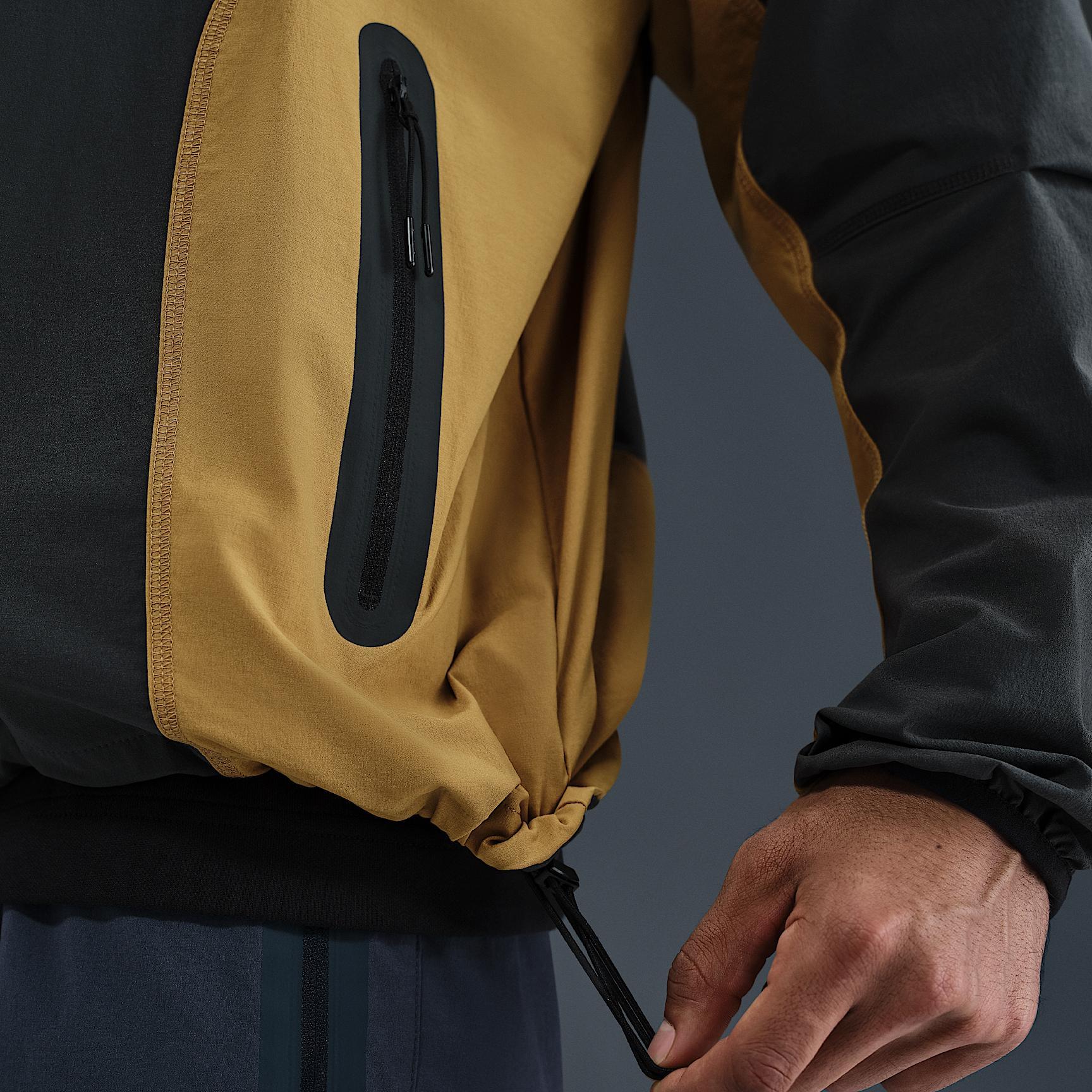 Nike Men's Tech Dri-FIT Woven Color-Block Windrunner Loose Jacket Product Image