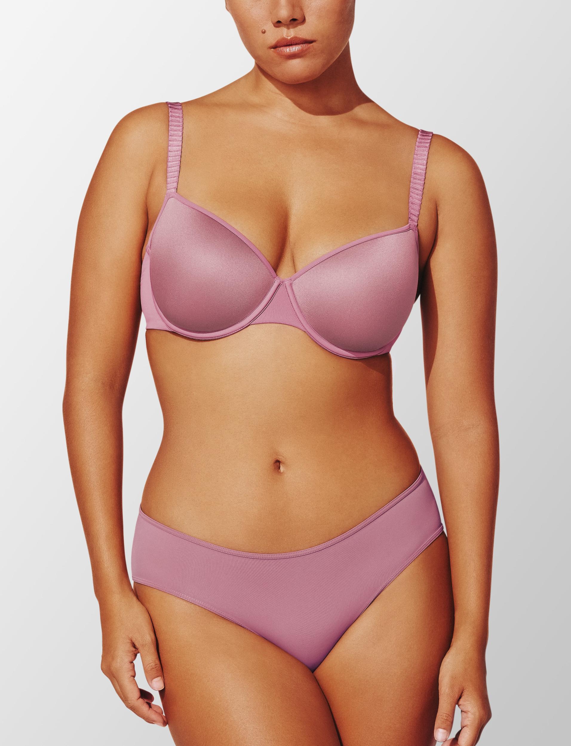 24/7® Classic T-Shirt Bra Product Image